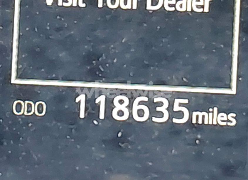 Photo 16 of 2019 Toyota Highlander LE (VIN 5TDZZRFH9KS305057)