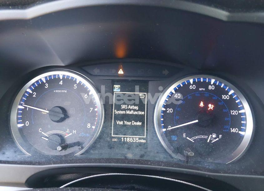 Photo 7 of 2019 Toyota Highlander LE (VIN 5TDZZRFH9KS305057)