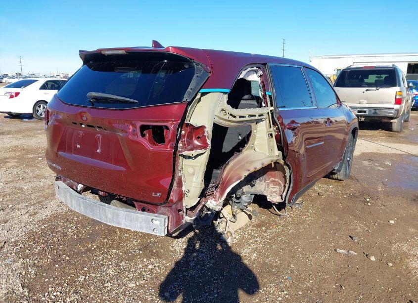 Photo 4 of 2019 Toyota Highlander LE PLUS (VIN 5TDZZRFH9KS342786)