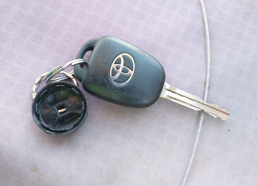 Photo 11 of 2018 Toyota Highlander LE PLUS (VIN 5TDZZRFHXJS251623)