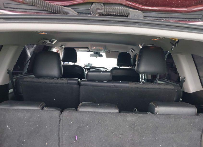 Photo 8 of 2018 Toyota Highlander LE PLUS (VIN 5TDZZRFHXJS251623)