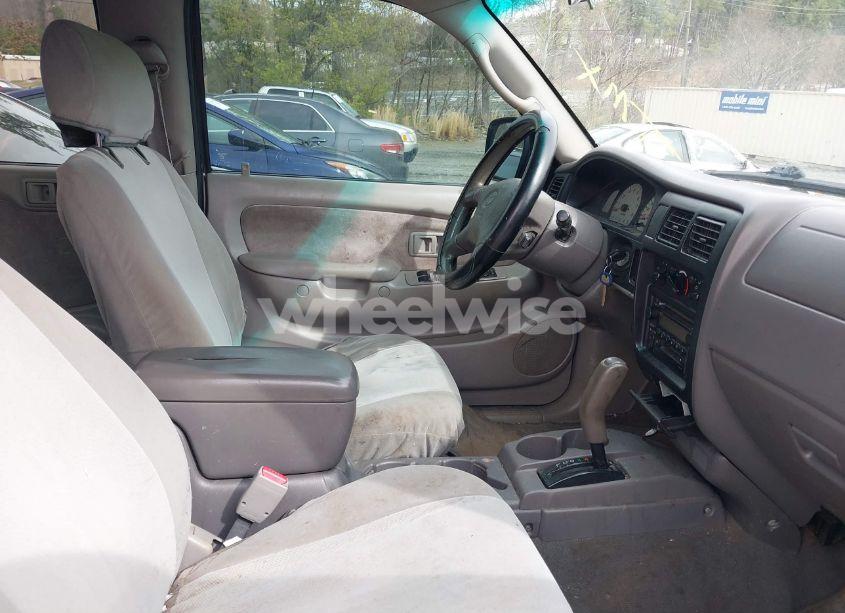 Photo 5 of 2002 Toyota Tacoma PRERUNNER (VIN 5TEGM92N22Z025274)
