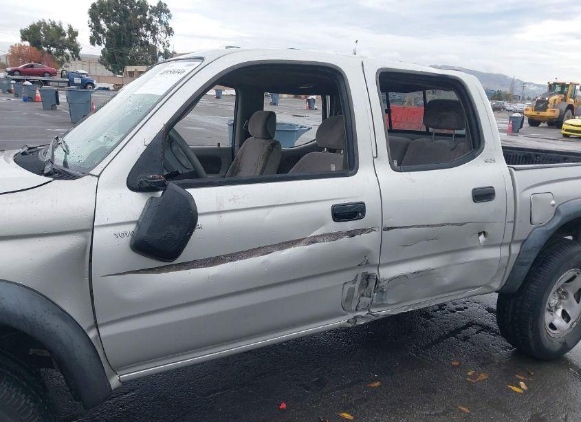 Photo 13 of 2004 Toyota Tacoma PRERUNNER (VIN 5TEGM92N44Z446710)