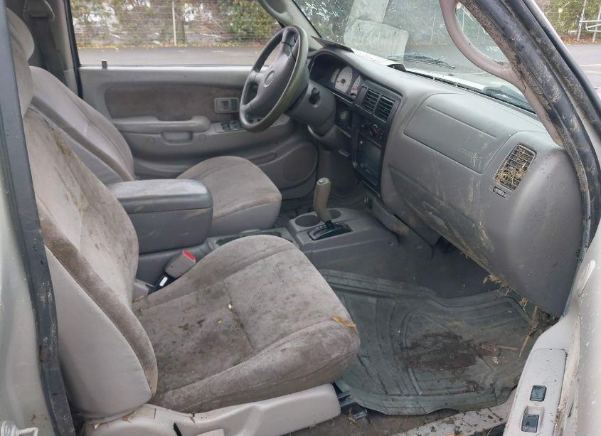 Photo 5 of 2004 Toyota Tacoma PRERUNNER (VIN 5TEGM92N44Z446710)