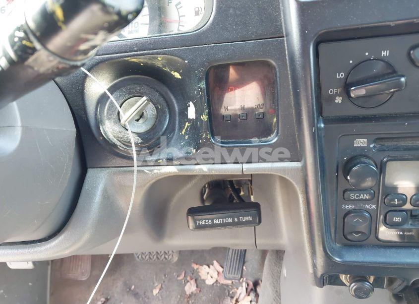 Photo 11 of 2001 Toyota Tacoma PRERUNNER (VIN 5TEGM92N81Z812874)