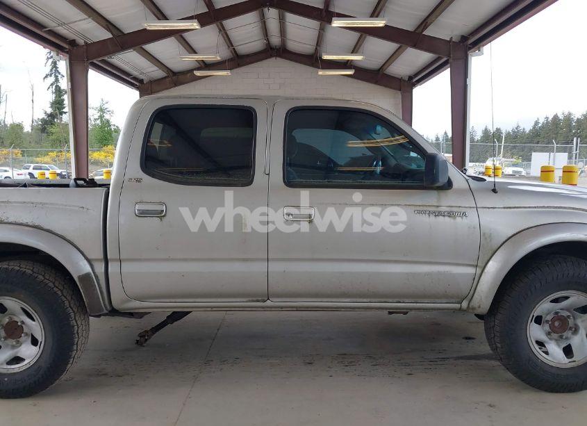 Photo 13 of 2004 Toyota Tacoma PRERUNNER (VIN 5TEGM92NX4Z342495)