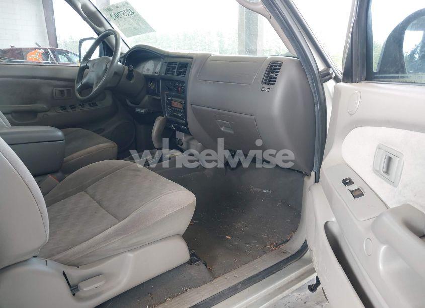 Photo 5 of 2004 Toyota Tacoma PRERUNNER (VIN 5TEGM92NX4Z342495)