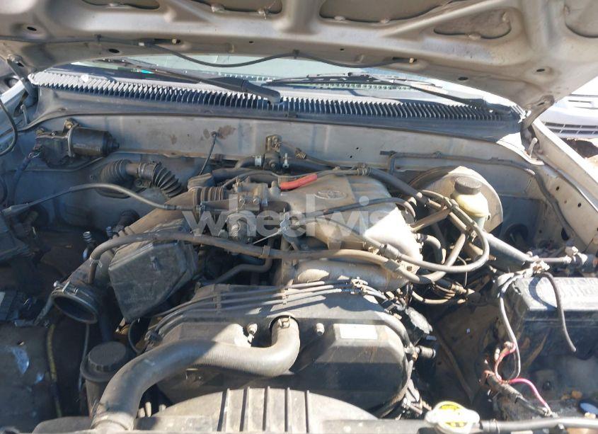 Photo 7 of 2002 Toyota Tacoma PRERUNNER V6 (VIN 5TEGN92N02Z052521)