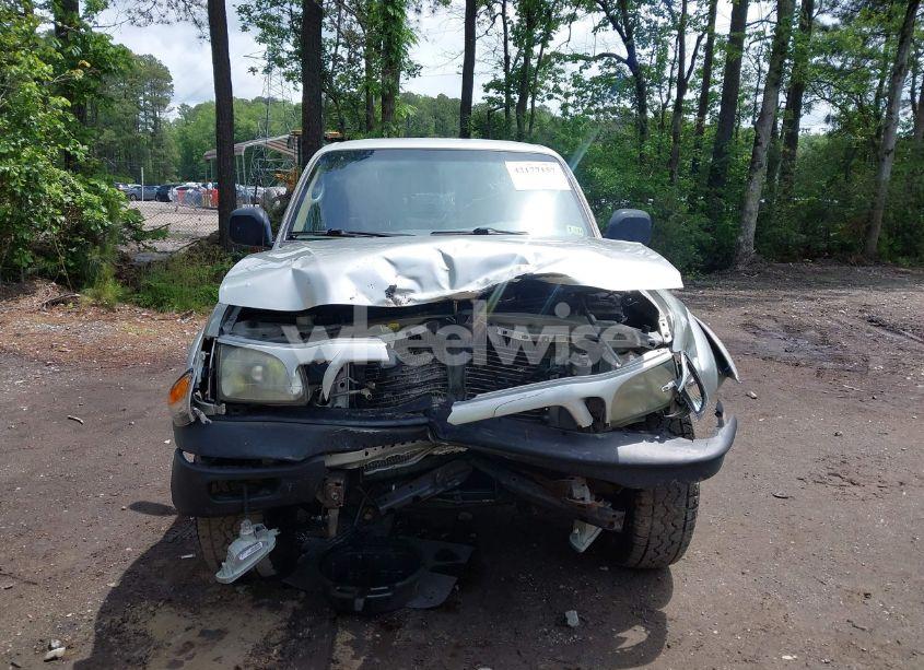 Photo 6 of 2002 Toyota Tacoma PRERUNNER V6 (VIN 5TEGN92N02Z063860)