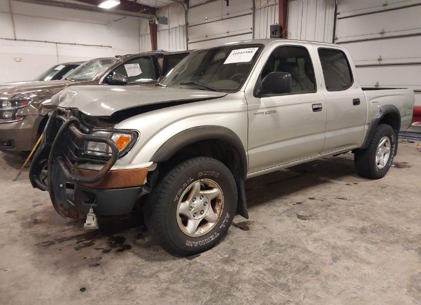Photo 2 of 2003 Toyota Tacoma PRERUNNER V6 (VIN 5TEGN92N03Z255698)
