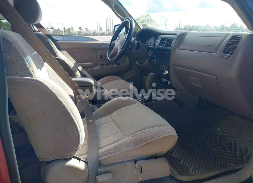 Photo 5 of 2004 Toyota Tacoma PRERUNNER V6 (VIN 5TEGN92N04Z322074)