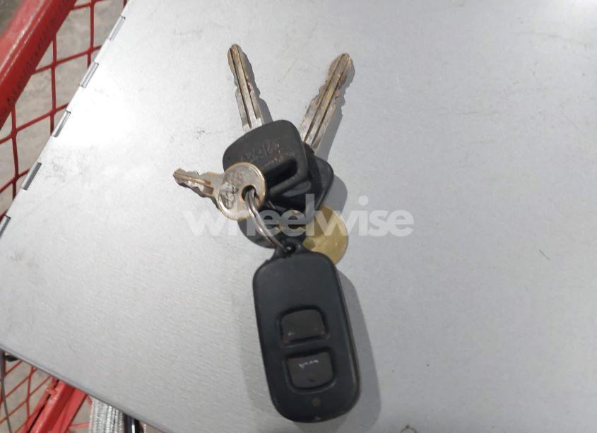 Photo 11 of 2004 Toyota Tacoma PRERUNNER V6 (VIN 5TEGN92N04Z372649)