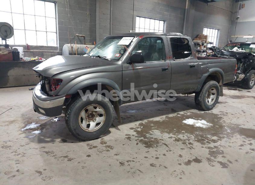 Photo 2 of 2004 Toyota Tacoma PRERUNNER V6 (VIN 5TEGN92N04Z372649)