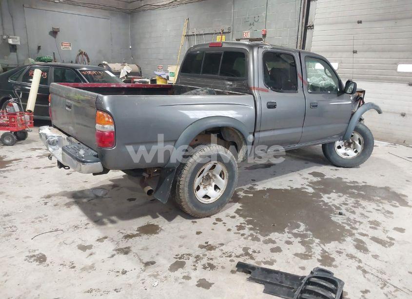 Photo 4 of 2004 Toyota Tacoma PRERUNNER V6 (VIN 5TEGN92N04Z372649)