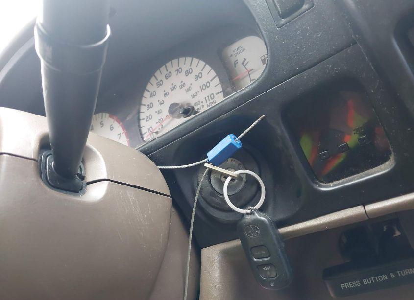 Photo 11 of 2004 Toyota Tacoma PRERUNNER V6 (VIN 5TEGN92N04Z465753)