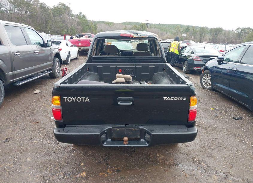 Photo 16 of 2004 Toyota Tacoma PRERUNNER V6 (VIN 5TEGN92N04Z465753)