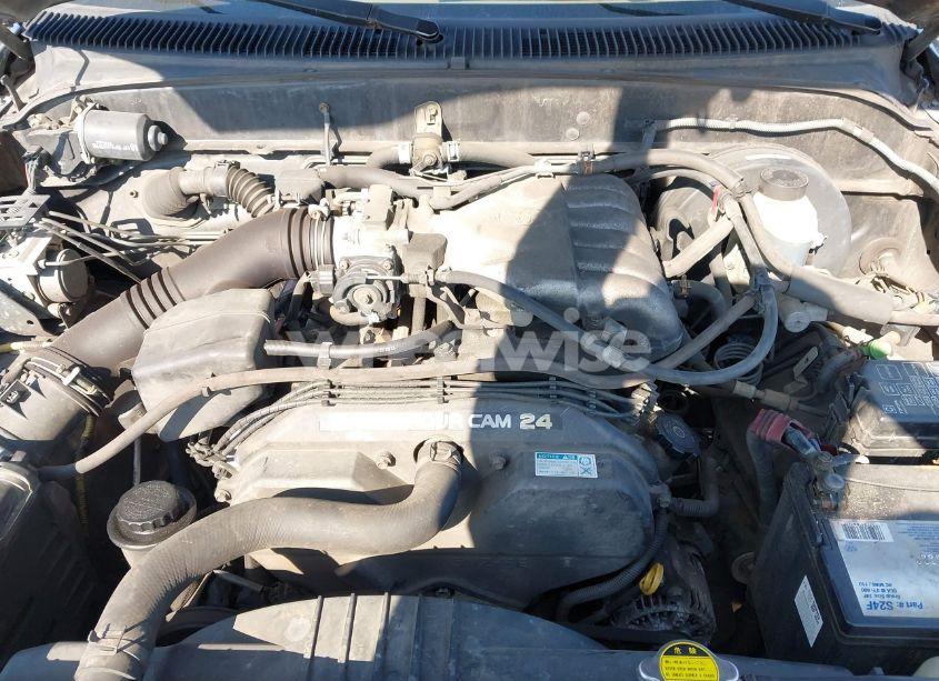 Photo 10 of 2003 Toyota Tacoma PRERUNNER V6 (VIN 5TEGN92N13Z173897)