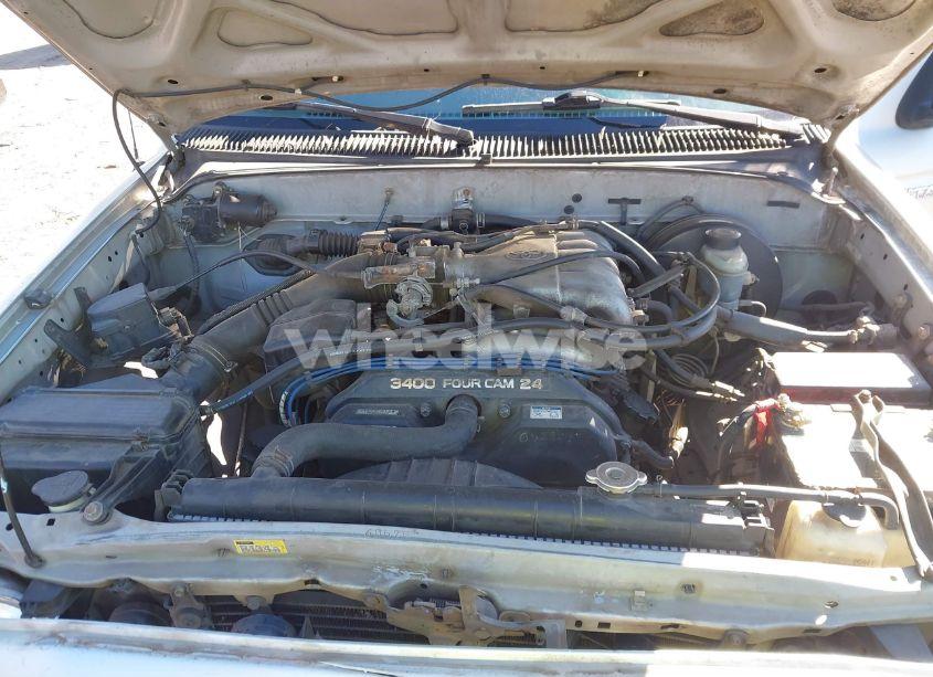 Photo 10 of 2002 Toyota Tacoma PRERUNNER V6 (VIN 5TEGN92N22Z081034)