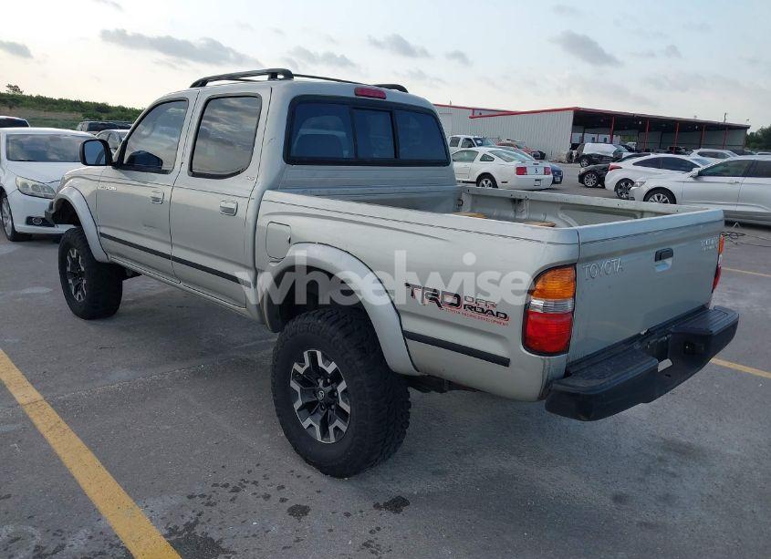Photo 3 of 2002 Toyota Tacoma PRERUNNER V6 (VIN 5TEGN92N22Z097587)