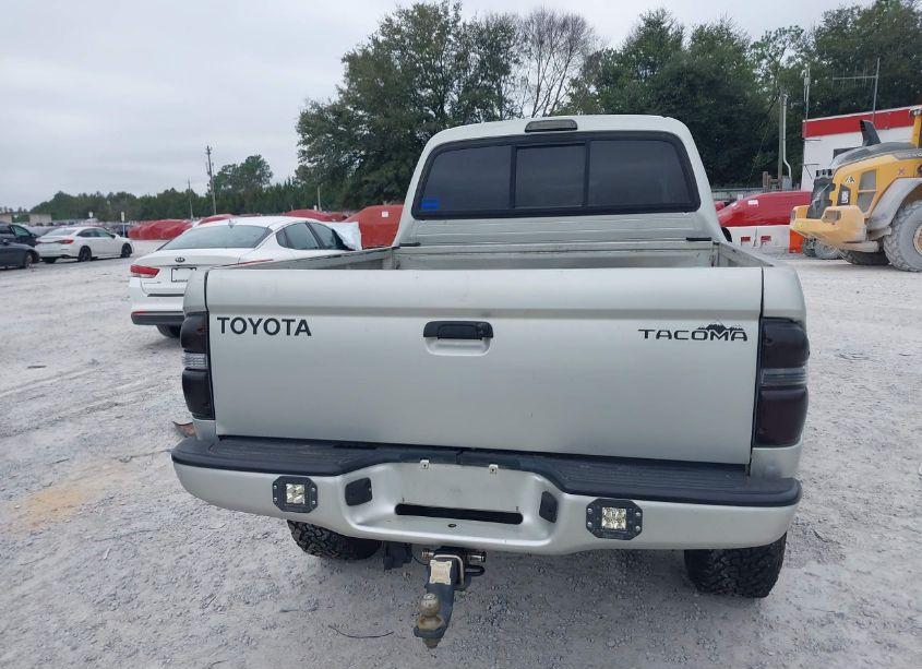 Photo 16 of 2004 Toyota Tacoma PRERUNNER V6 (VIN 5TEGN92N24Z461378)