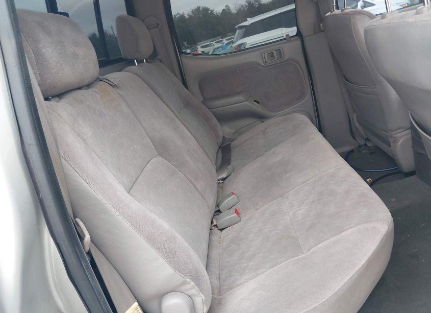 Photo 8 of 2004 Toyota Tacoma PRERUNNER V6 (VIN 5TEGN92N24Z461378)