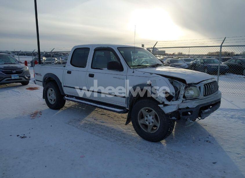 Photo 13 of 2002 Toyota Tacoma PRERUNNER V6 (VIN 5TEGN92N32Z039956)