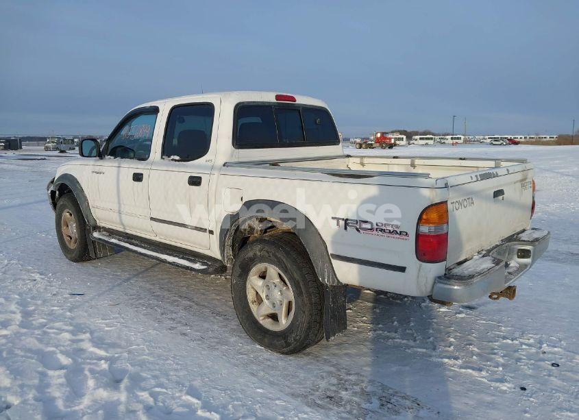 Photo 14 of 2002 Toyota Tacoma PRERUNNER V6 (VIN 5TEGN92N32Z039956)