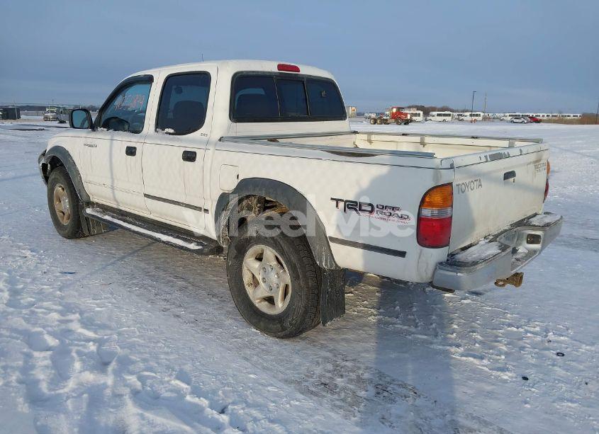 Photo 3 of 2002 Toyota Tacoma PRERUNNER V6 (VIN 5TEGN92N32Z039956)