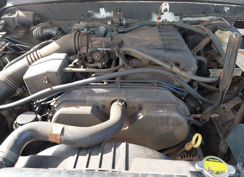 Photo 10 of 2003 Toyota Tacoma PRERUNNER V6 (VIN 5TEGN92N33Z211632)
