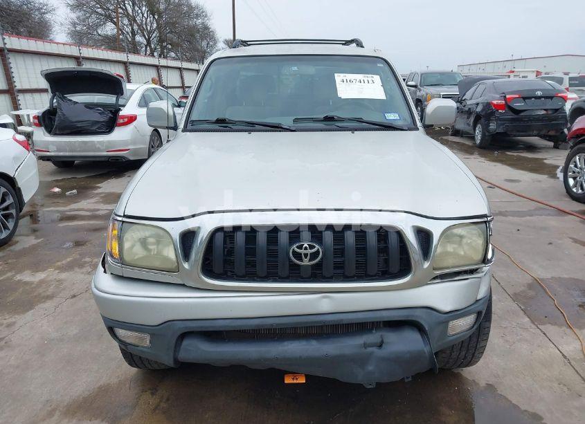 Photo 12 of 2002 Toyota Tacoma PRERUNNER V6 (VIN 5TEGN92N42Z888865)