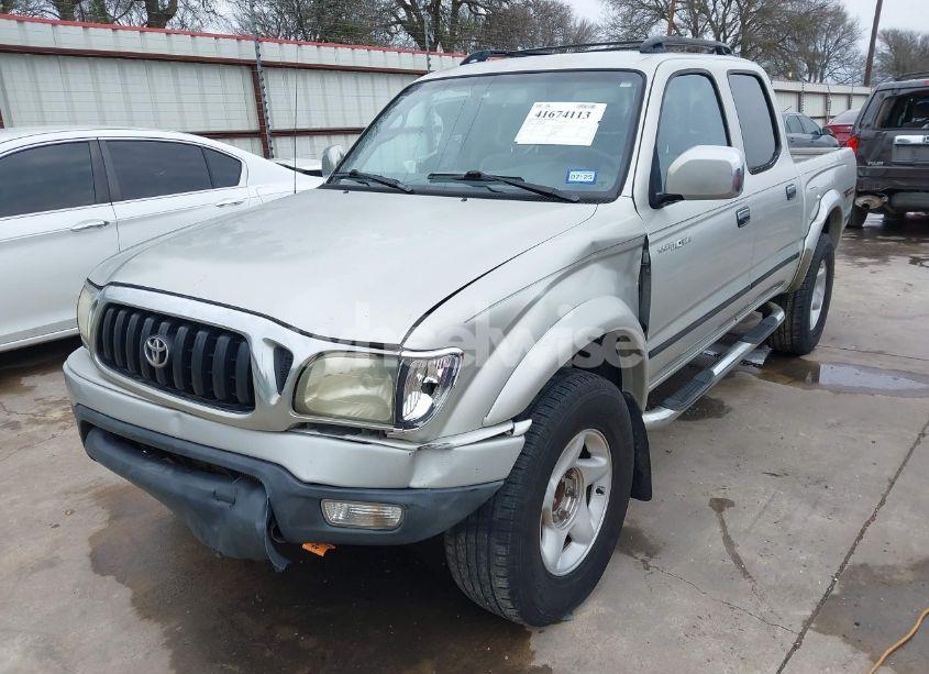 Photo 2 of 2002 Toyota Tacoma PRERUNNER V6 (VIN 5TEGN92N42Z888865)