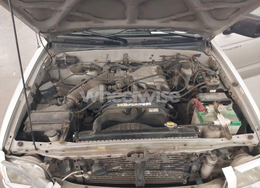 Photo 10 of 2001 Toyota Tacoma PRERUNNER V6 (VIN 5TEGN92N51Z845148)