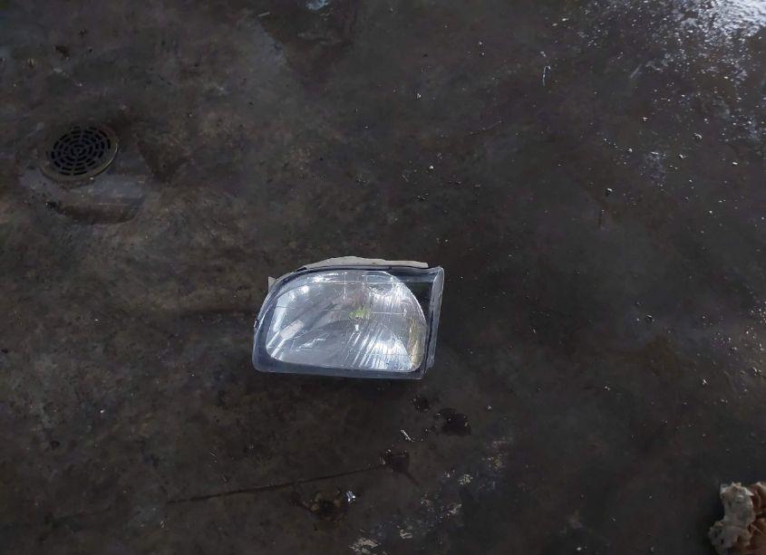 Photo 12 of 2002 Toyota Tacoma PRERUNNER V6 (VIN 5TEGN92N52Z076054)