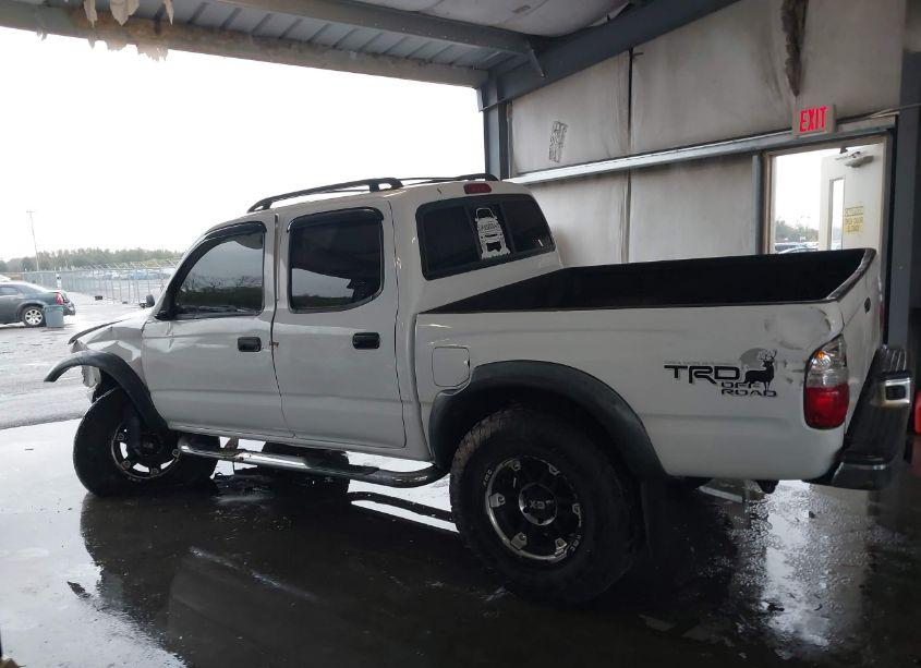 Photo 15 of 2002 Toyota Tacoma PRERUNNER V6 (VIN 5TEGN92N52Z076054)