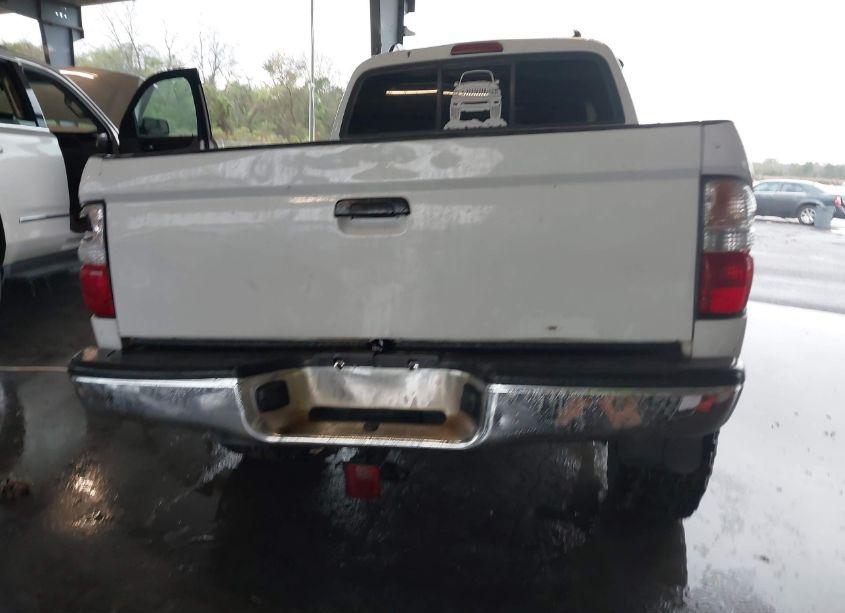 Photo 17 of 2002 Toyota Tacoma PRERUNNER V6 (VIN 5TEGN92N52Z076054)