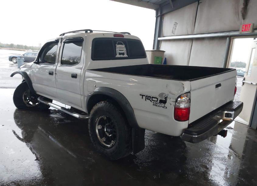 Photo 3 of 2002 Toyota Tacoma PRERUNNER V6 (VIN 5TEGN92N52Z076054)