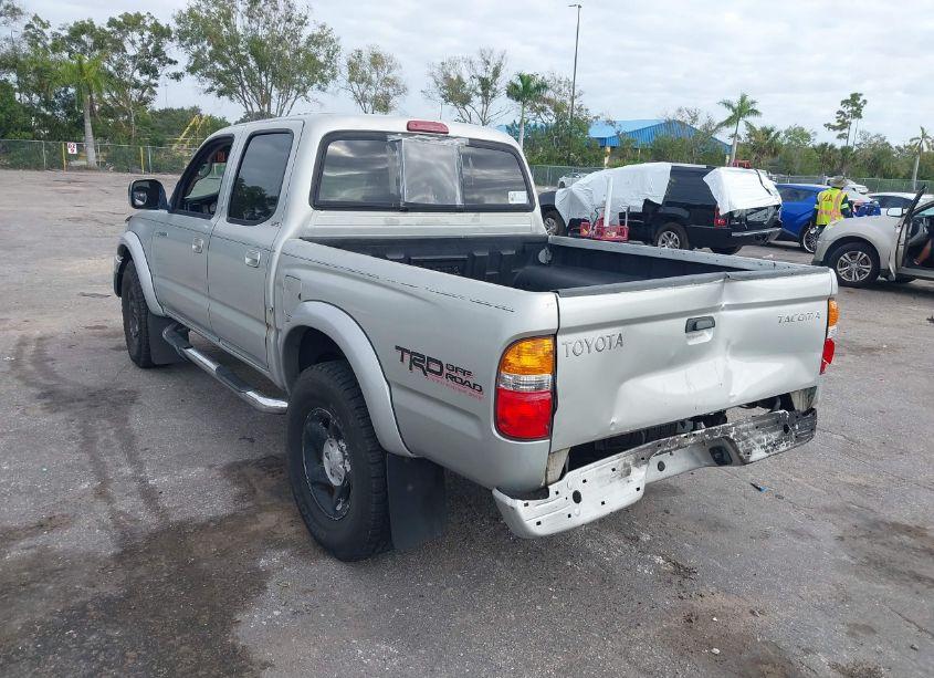 Photo 3 of 2003 Toyota Tacoma PRERUNNER V6 (VIN 5TEGN92N53Z152826)