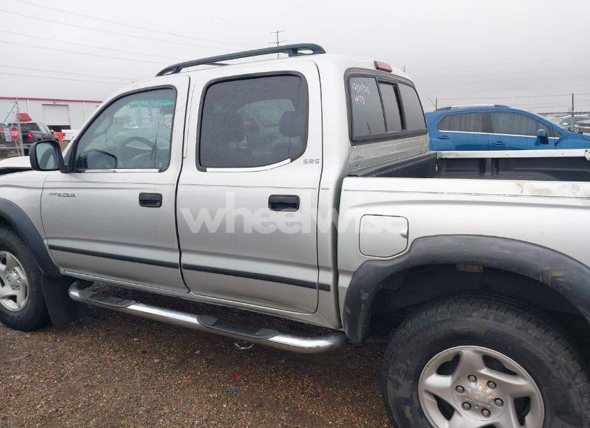 Photo 15 of 2003 Toyota Tacoma PRERUNNER V6 (VIN 5TEGN92N53Z262968)
