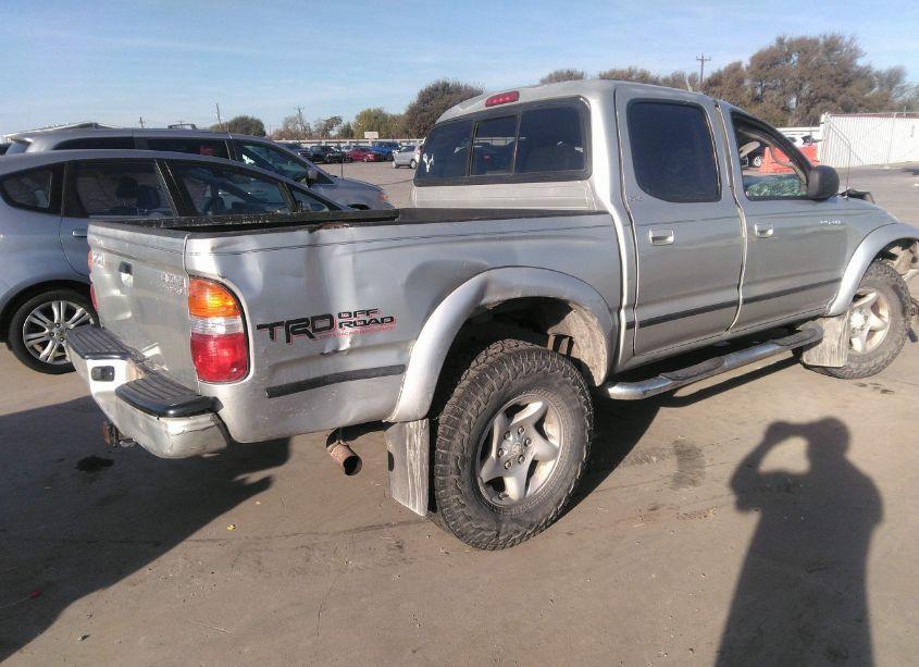 Photo 4 of 2004 Toyota Tacoma PRERUNNER V6 (VIN 5TEGN92N54Z318134)