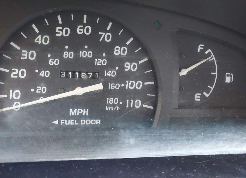 Photo 16 of 2004 Toyota Tacoma PRERUNNER V6 (VIN 5TEGN92N54Z325083)