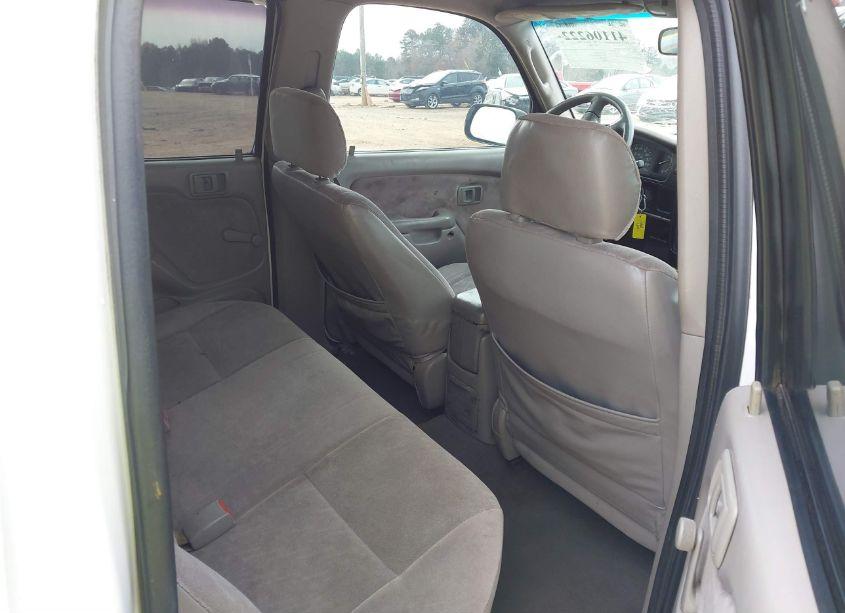 Photo 8 of 2004 Toyota Tacoma PRERUNNER V6 (VIN 5TEGN92N54Z325083)