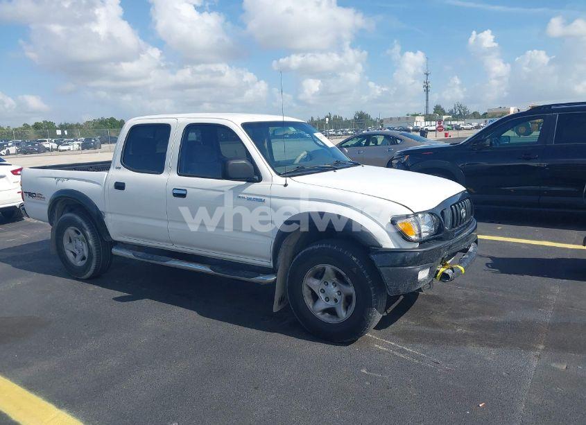 2002 Toyota Tacoma PRERUNNER V6 (VIN 5TEGN92N62Z085250) main photo