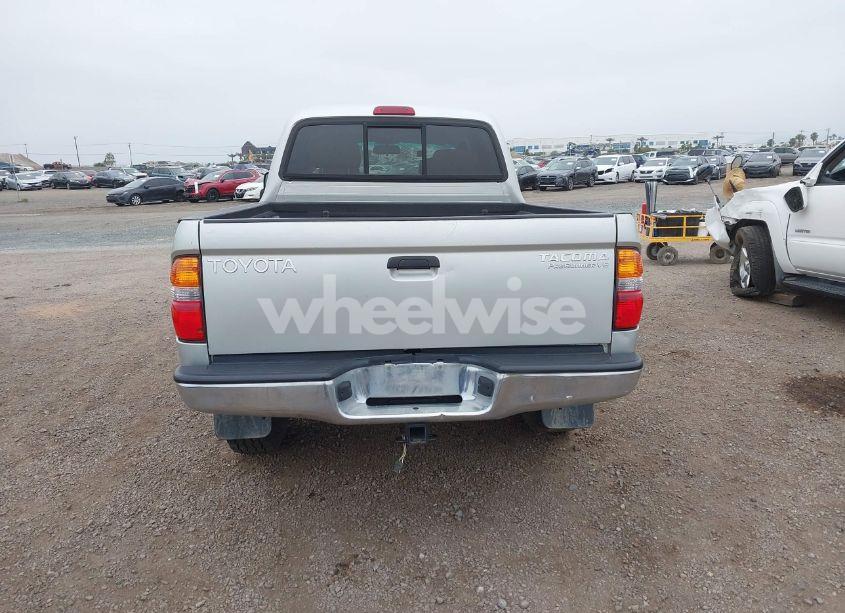 Photo 17 of 2002 Toyota Tacoma PRERUNNER V6 (VIN 5TEGN92N62Z109532)