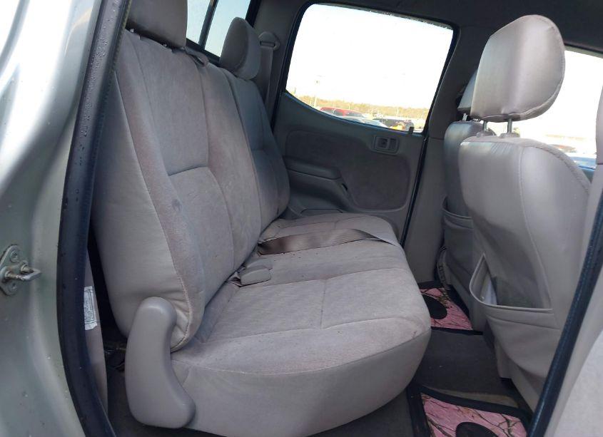 Photo 8 of 2003 Toyota Tacoma PRERUNNER V6 (VIN 5TEGN92N63Z208661)