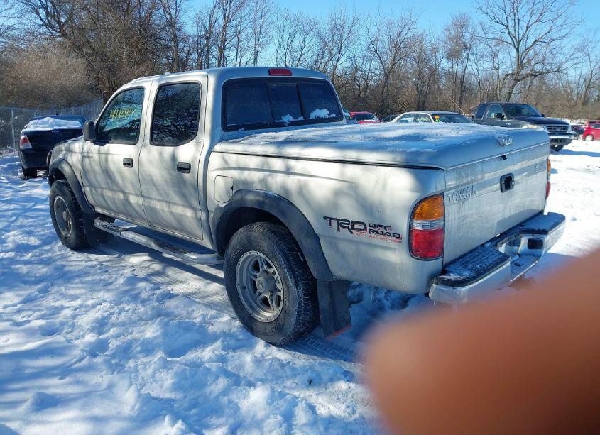 Photo 3 of 2003 Toyota Tacoma PRERUNNER V6 (VIN 5TEGN92N63Z215724)