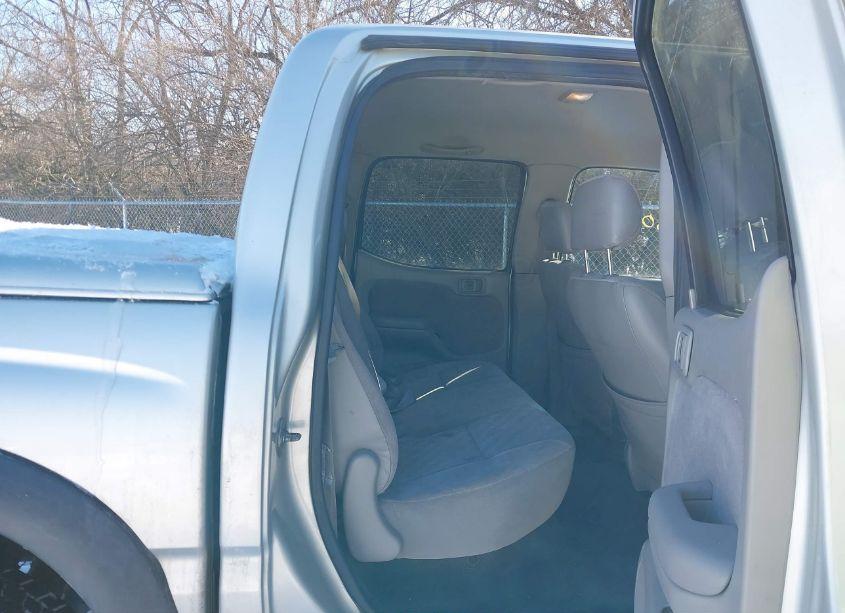 Photo 8 of 2003 Toyota Tacoma PRERUNNER V6 (VIN 5TEGN92N63Z215724)