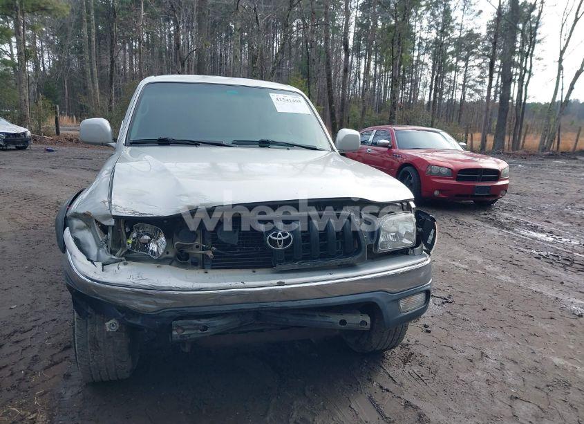 Photo 12 of 2002 Toyota Tacoma PRERUNNER V6 (VIN 5TEGN92N72Z019046)