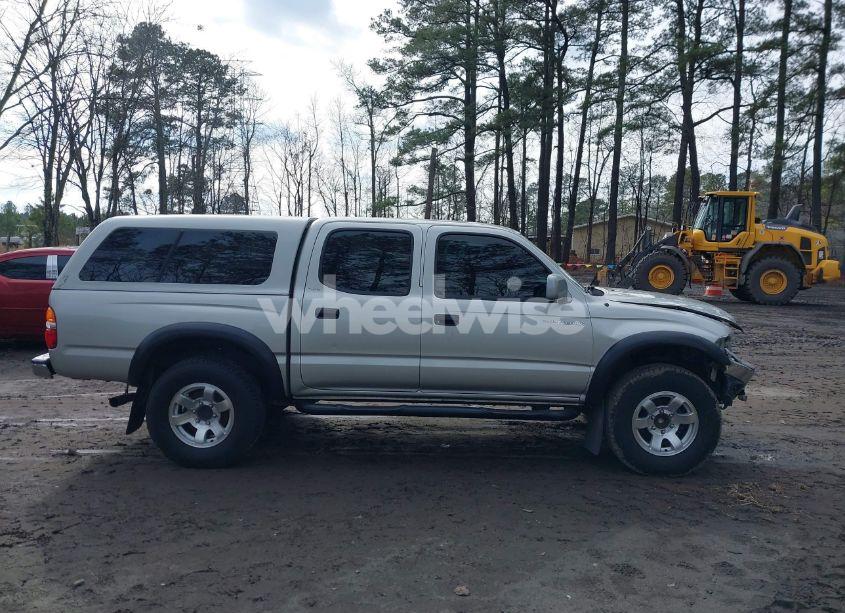 Photo 13 of 2002 Toyota Tacoma PRERUNNER V6 (VIN 5TEGN92N72Z019046)