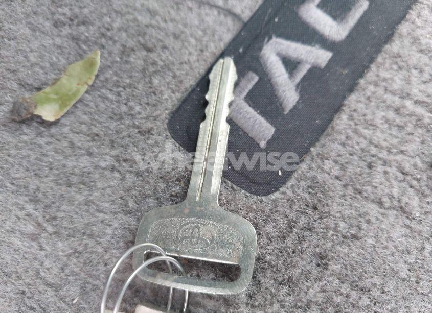 Photo 11 of 2004 Toyota Tacoma PRERUNNER V6 (VIN 5TEGN92N74Z411950)