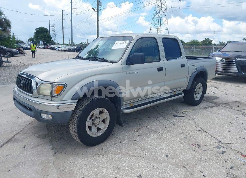 Photo 2 of 2004 Toyota Tacoma PRERUNNER V6 (VIN 5TEGN92N74Z411950)